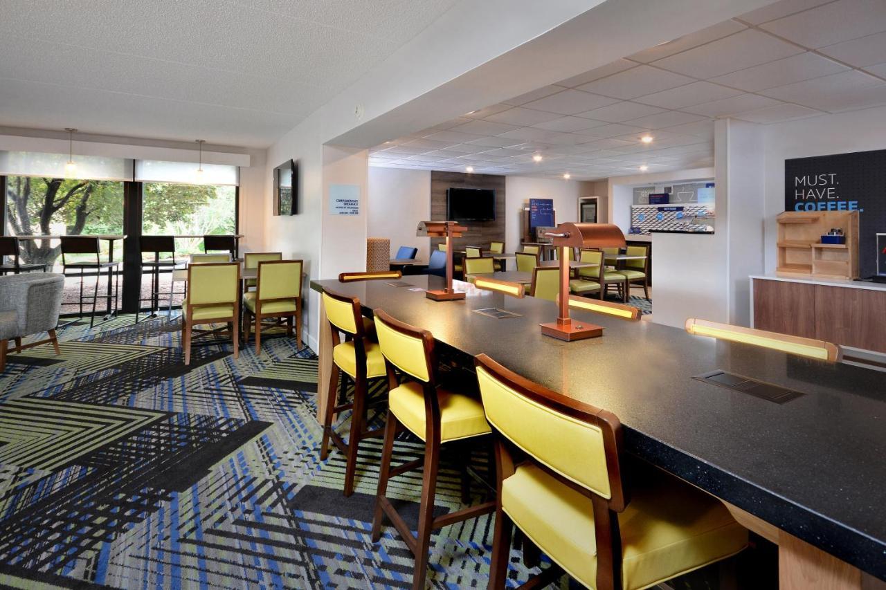 Holiday Inn Express Lynchburg By Ihg Kültér fotó