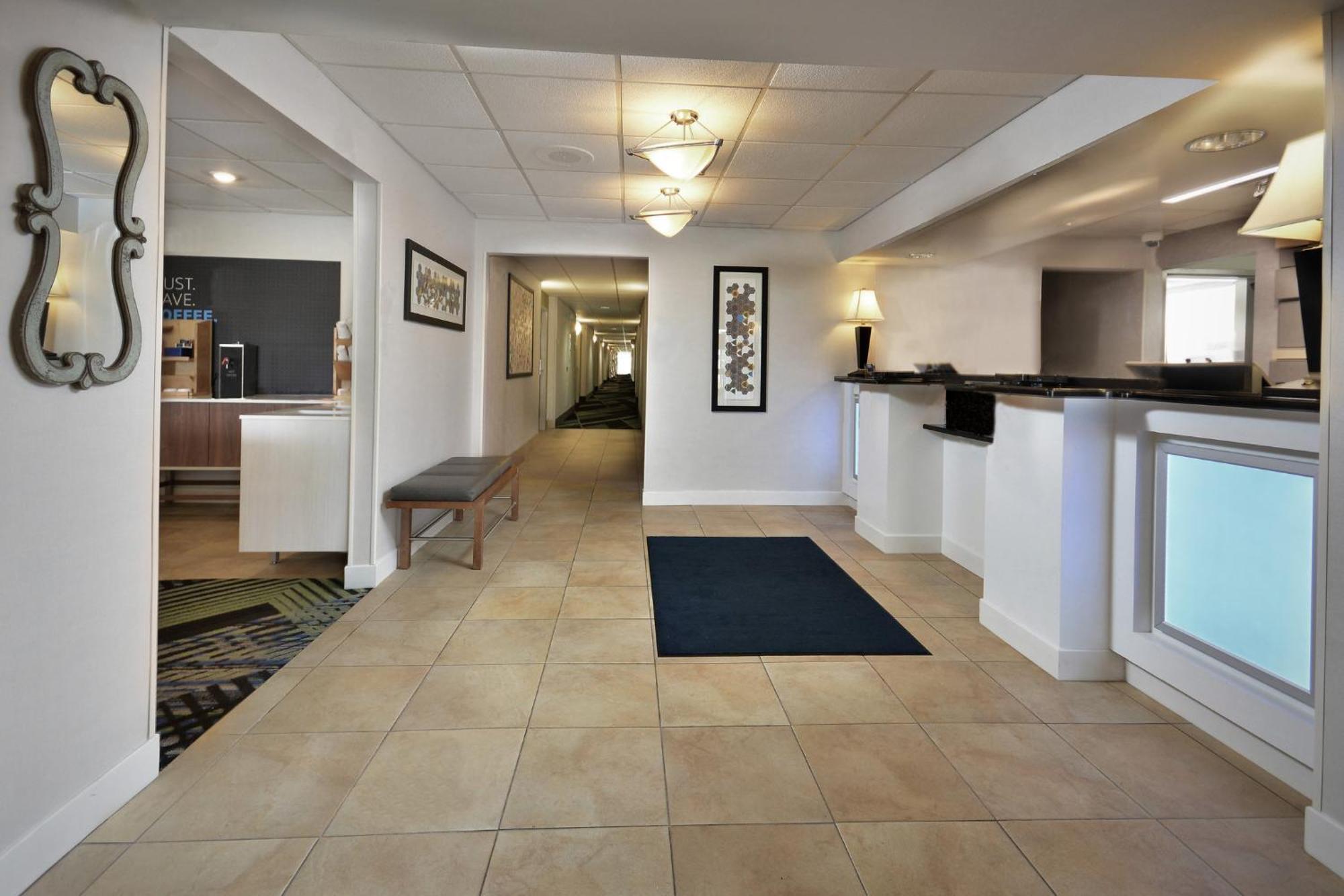 Holiday Inn Express Lynchburg By Ihg Kültér fotó
