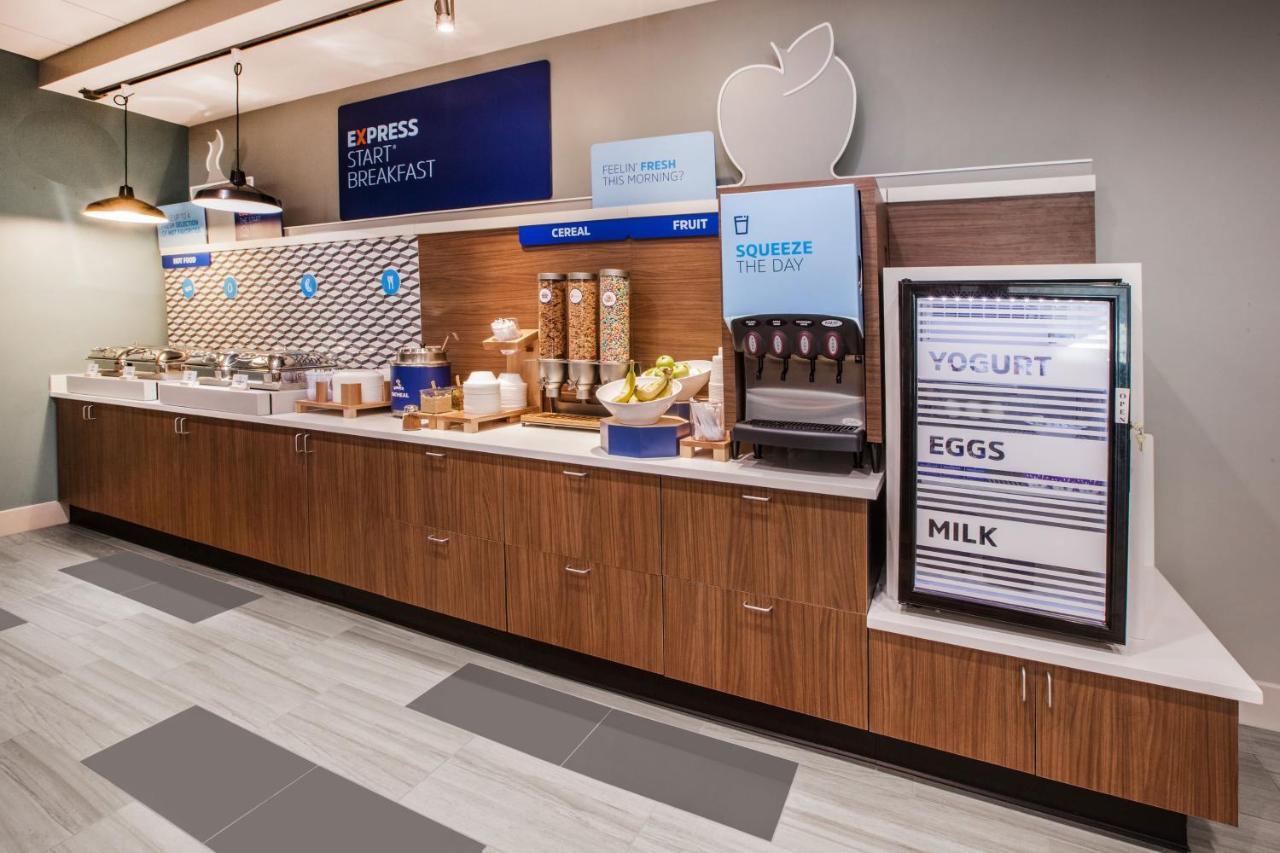 Holiday Inn Express Lynchburg By Ihg Kültér fotó